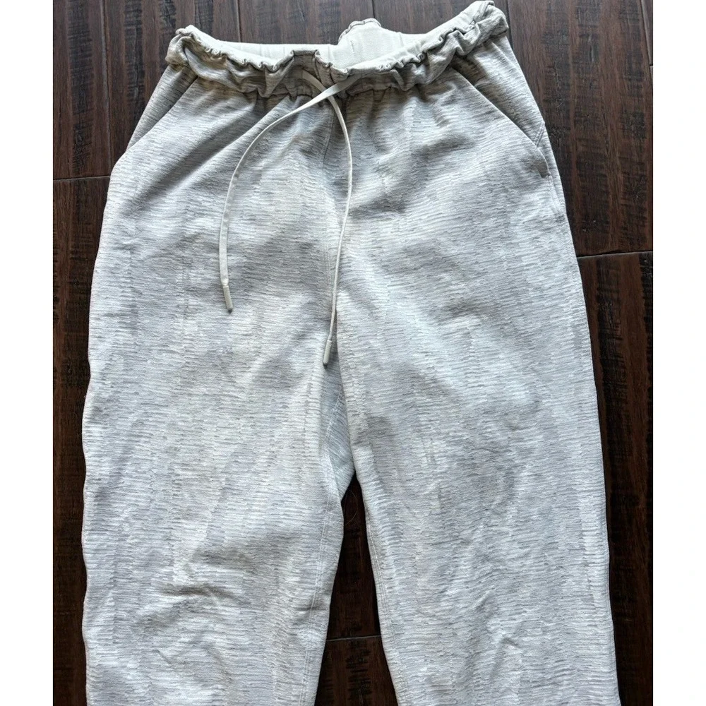 Lululemon Joggers Sweatpants Womens 4 Heathered Gray Yoga Dance Athletic